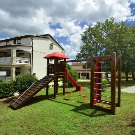 Apartament Vidovic *