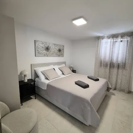Vidovic Apartment Funtana